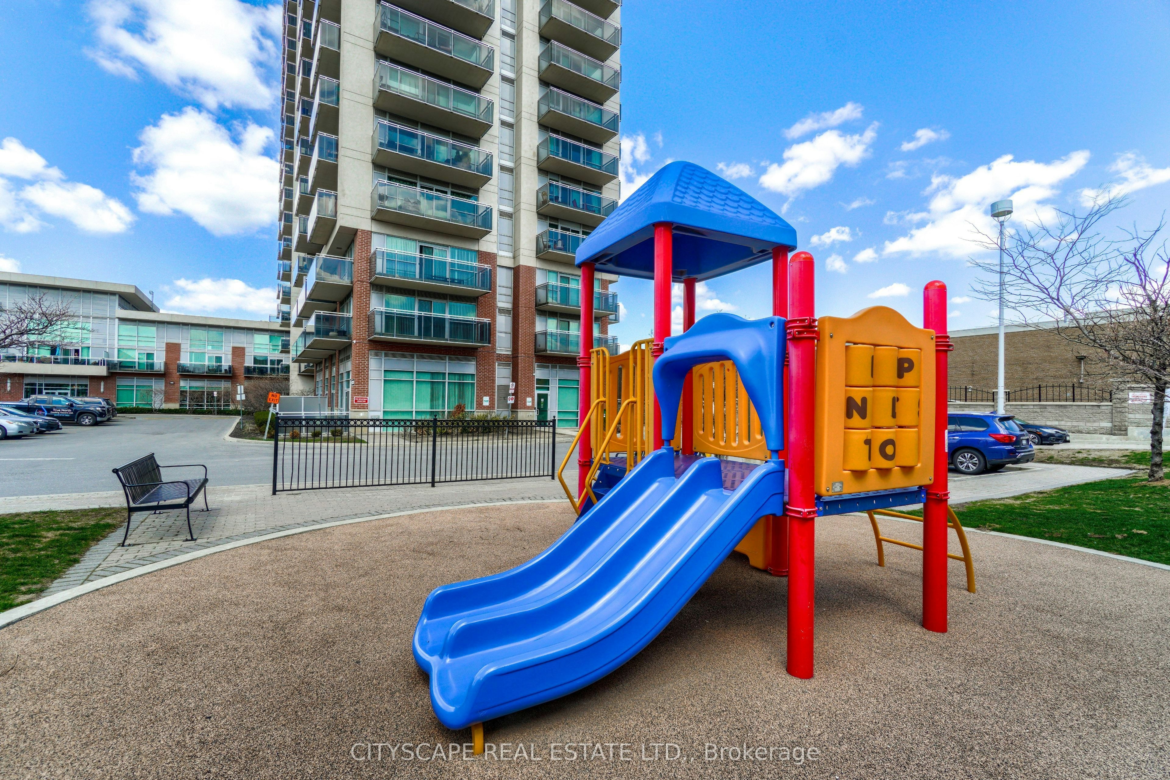 1601-215 Queen Street W, Brampton, ON, L6W 0A9 - 36