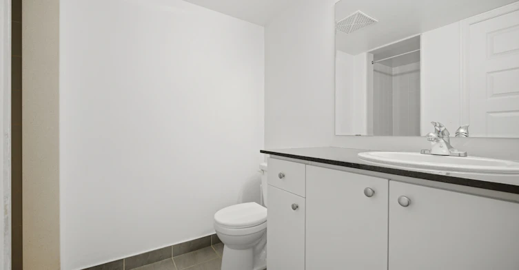1601-215 Queen Street W, Brampton, ON, L6W 0A9 - 19