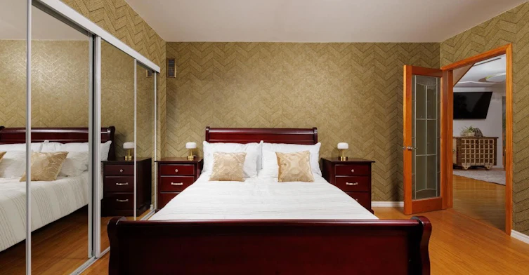 Room #1-6 Elmhurst Drive, Toronto, ON, M9W 2J3 - 9