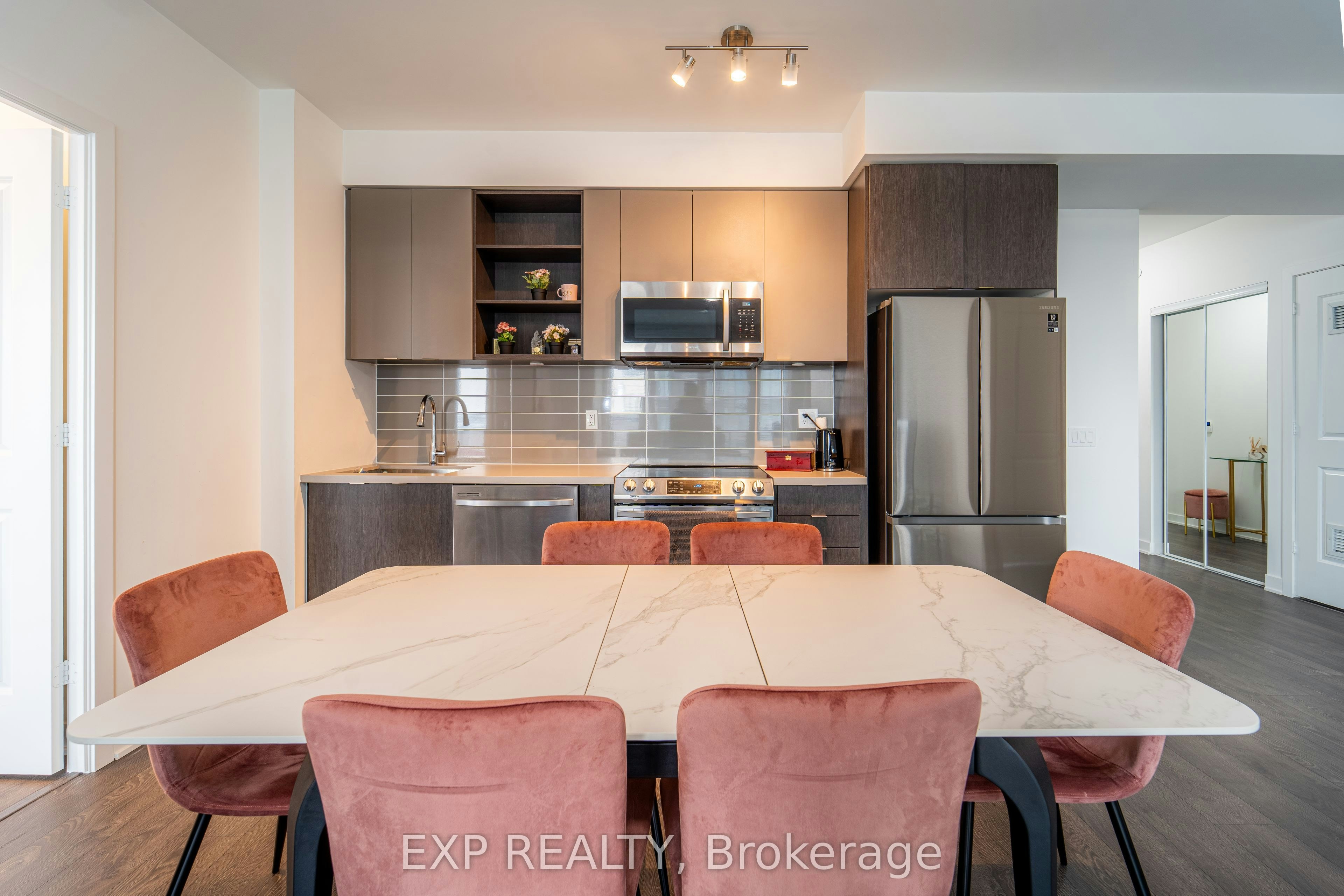 1807-4675 Metcalfe Avenue, Mississauga, ON, L5M 0Z7 - 7