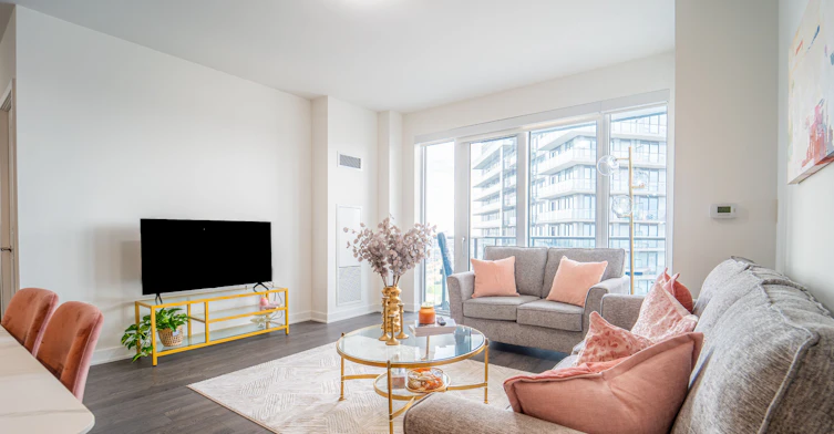 1807-4675 Metcalfe Avenue, Mississauga, ON, L5M 0Z7 - 3