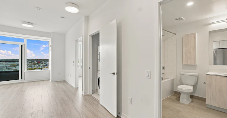 1222-2485 Eglinton Avenue W, Mississauga, ON, L5M 2V8 - 7