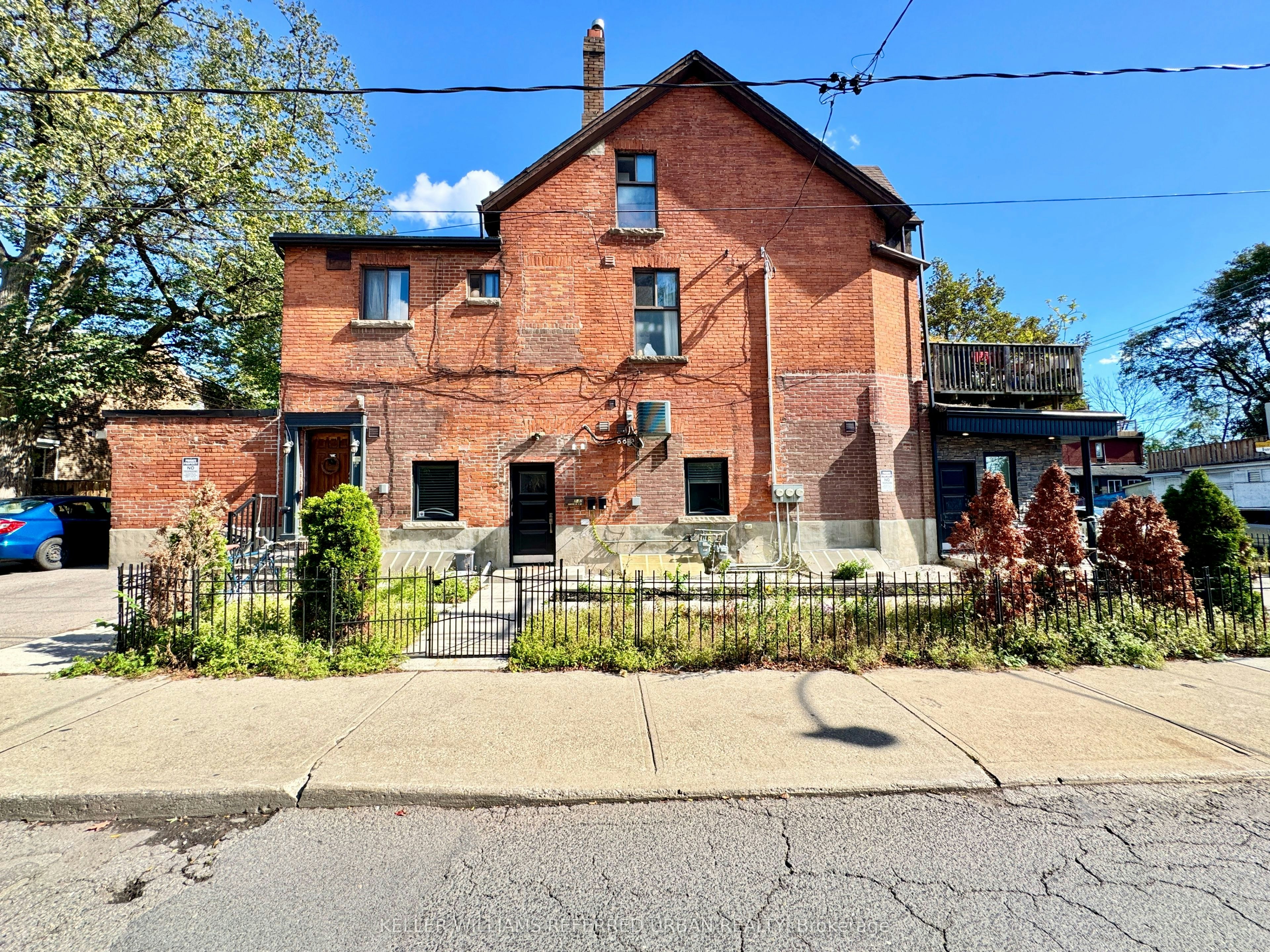 Main-62 Springhurst Avenue, Toronto, ON, M6K 1B6 - 2