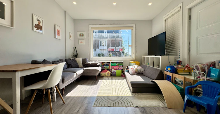 Main-62 Springhurst Avenue, Toronto, ON, M6K 1B6 - 4