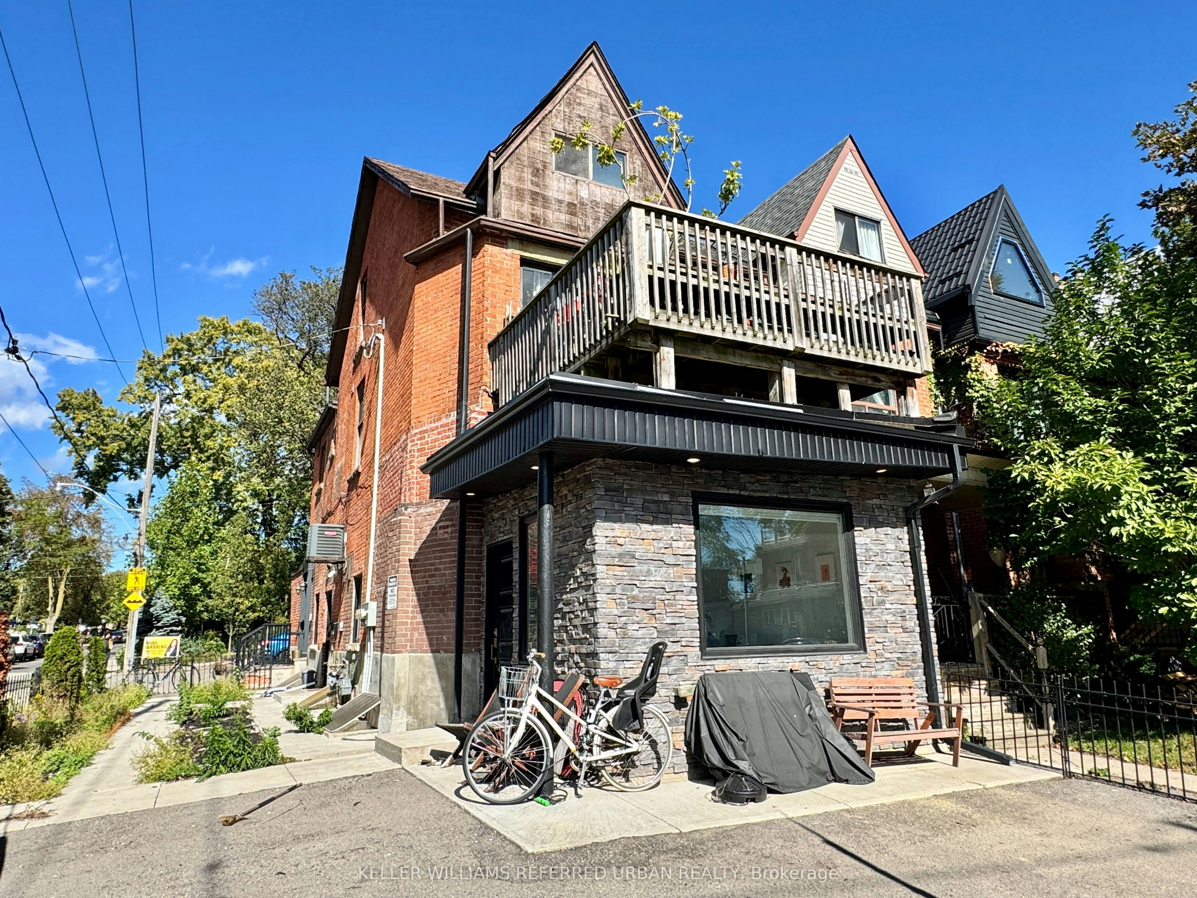 Main-62 Springhurst Avenue, Toronto, ON, M6K 1B6