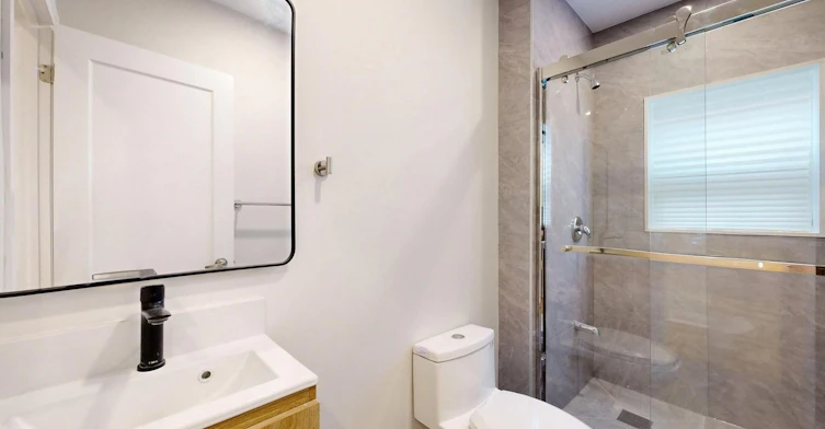 Upper-92 Lappin Avenue, Toronto, ON, M6H 1Y4 - 29