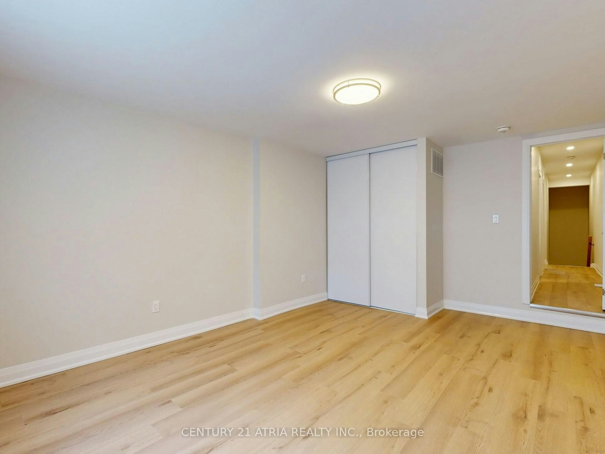 Upper-92 Lappin Avenue, Toronto, ON, M6H 1Y4 - 26
