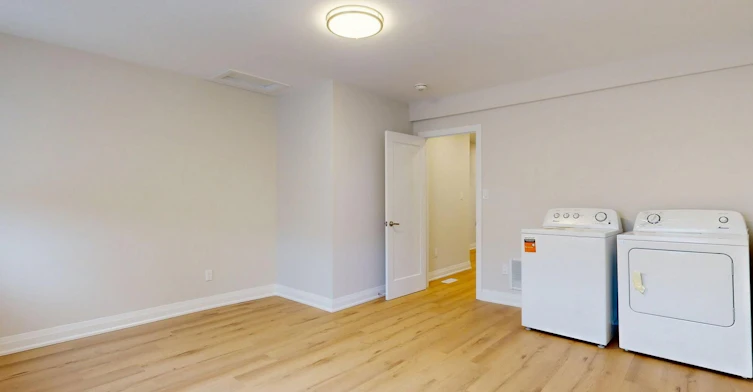 Upper-92 Lappin Avenue, Toronto, ON, M6H 1Y4 - 10