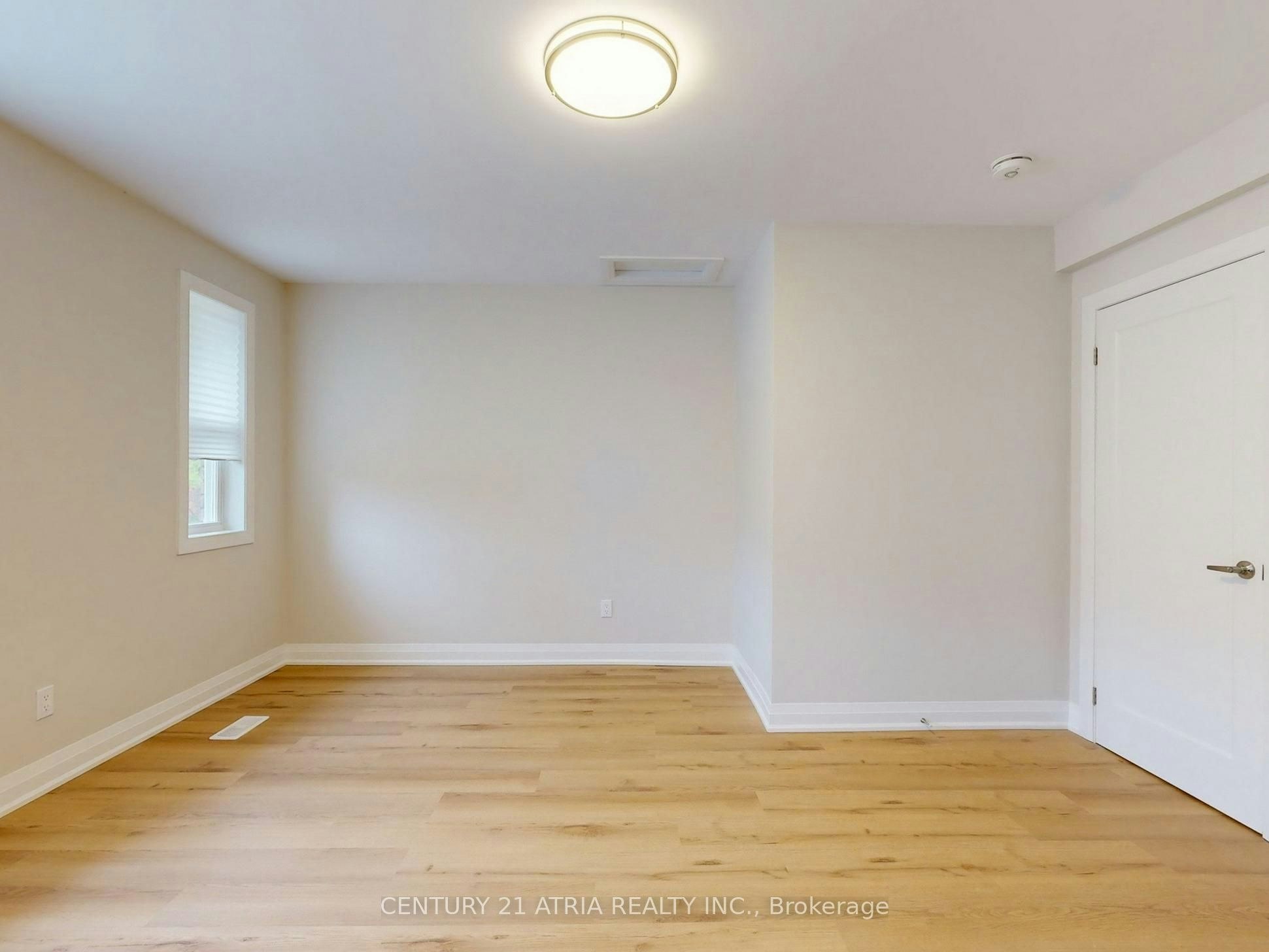 Upper-92 Lappin Avenue, Toronto, ON, M6H 1Y4 - 9