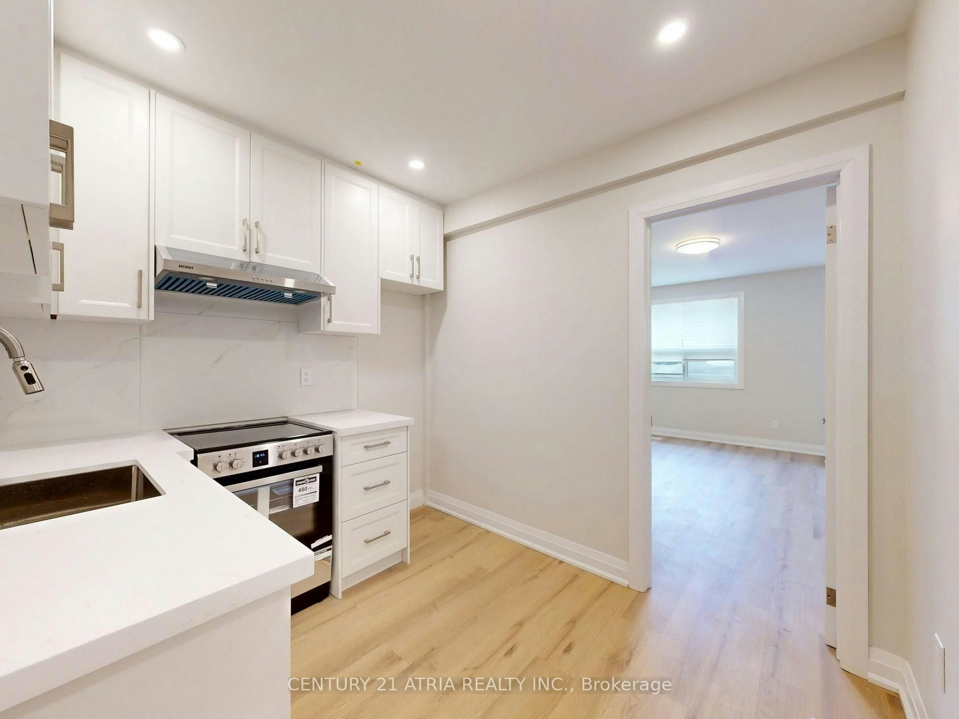 Upper-92 Lappin Avenue, Toronto, ON, M6H 1Y4 - 12
