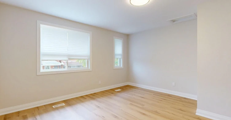 Upper-92 Lappin Avenue, Toronto, ON, M6H 1Y4 - 8