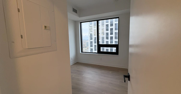 2802-4015 The Exchange Street, Mississauga, ON, L5B 0N9 - 5