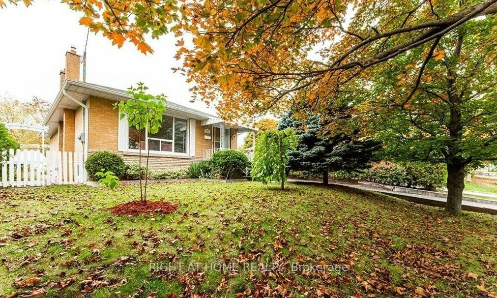 597 Parkside Drive, Oakville, ON, L6K 1P6 - 11