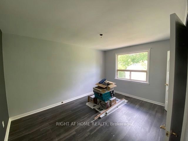 597 Parkside Drive, Oakville, ON, L6K 1P6 - 6