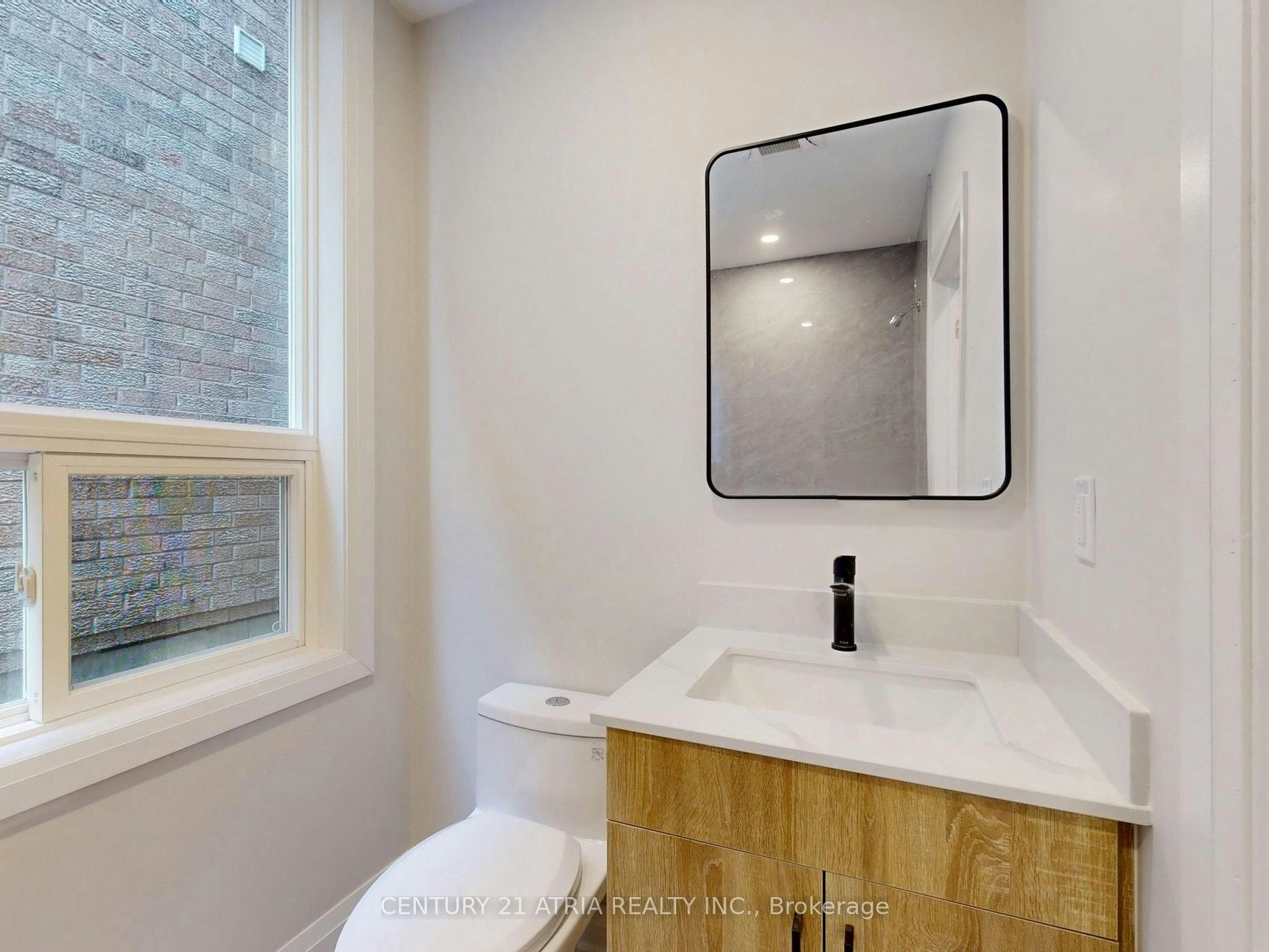 Lower-92 Lappin Avenue, Toronto, ON, M6H 1Y4 - 20