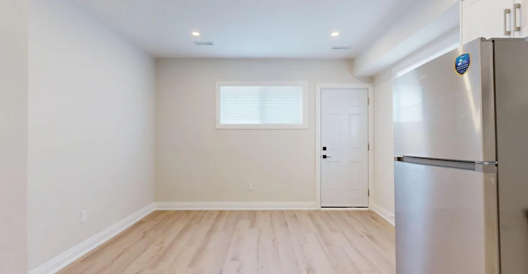 Lower-92 Lappin Avenue, Toronto, ON, M6H 1Y4 - 15