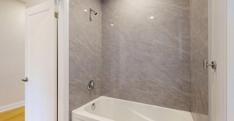 Lower-92 Lappin Avenue, Toronto, ON, M6H 1Y4 - 21