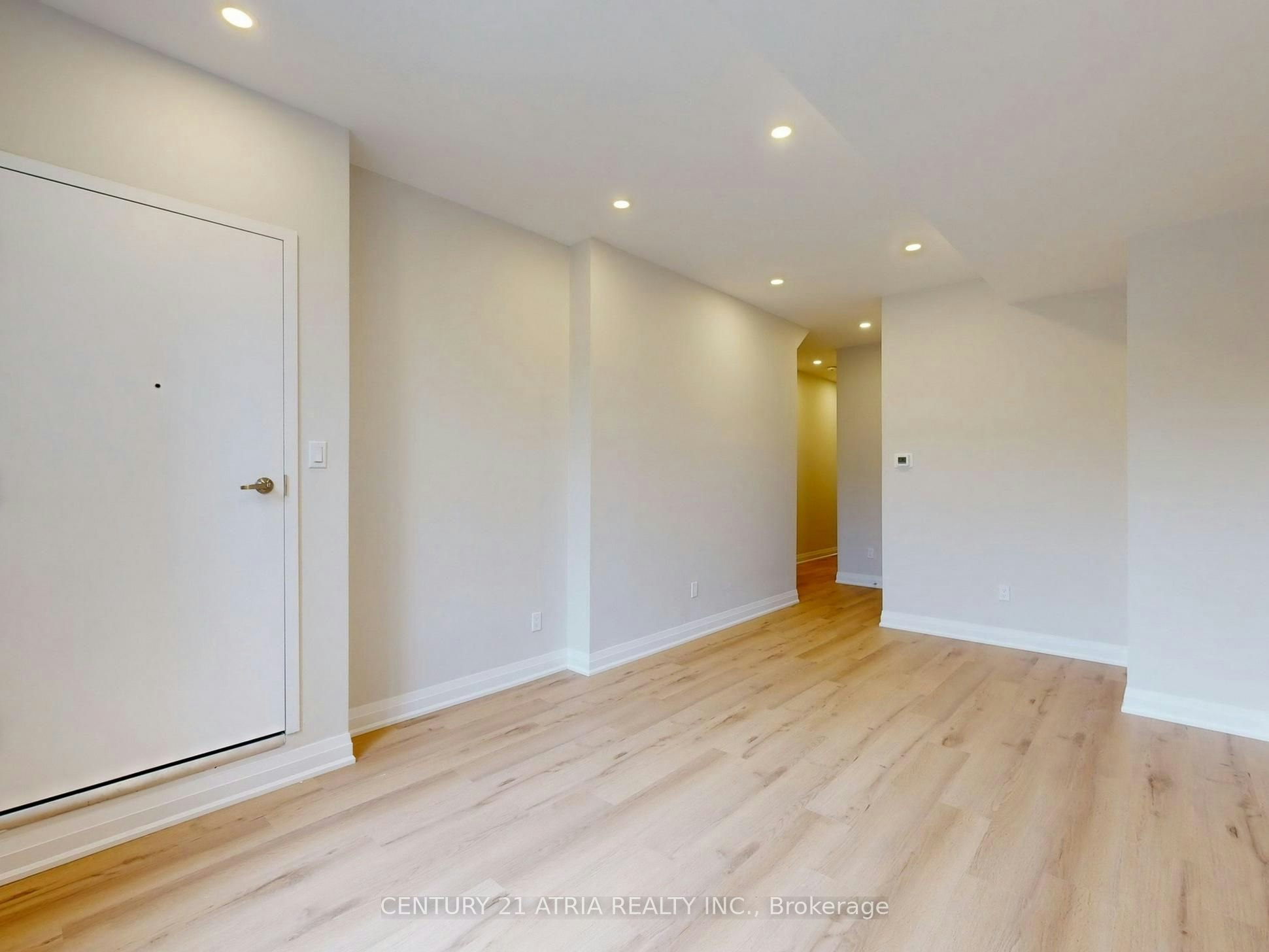 Lower-92 Lappin Avenue, Toronto, ON, M6H 1Y4 - 9