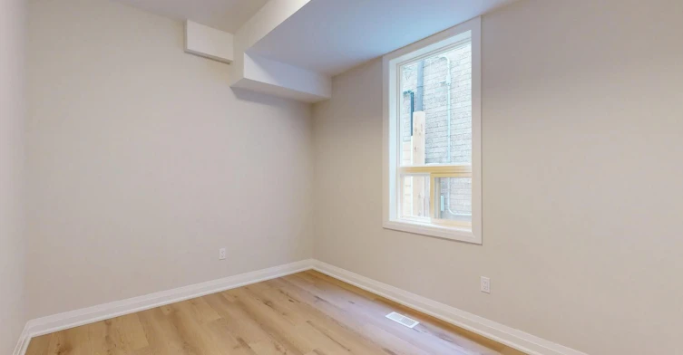 Lower-92 Lappin Avenue, Toronto, ON, M6H 1Y4 - 16