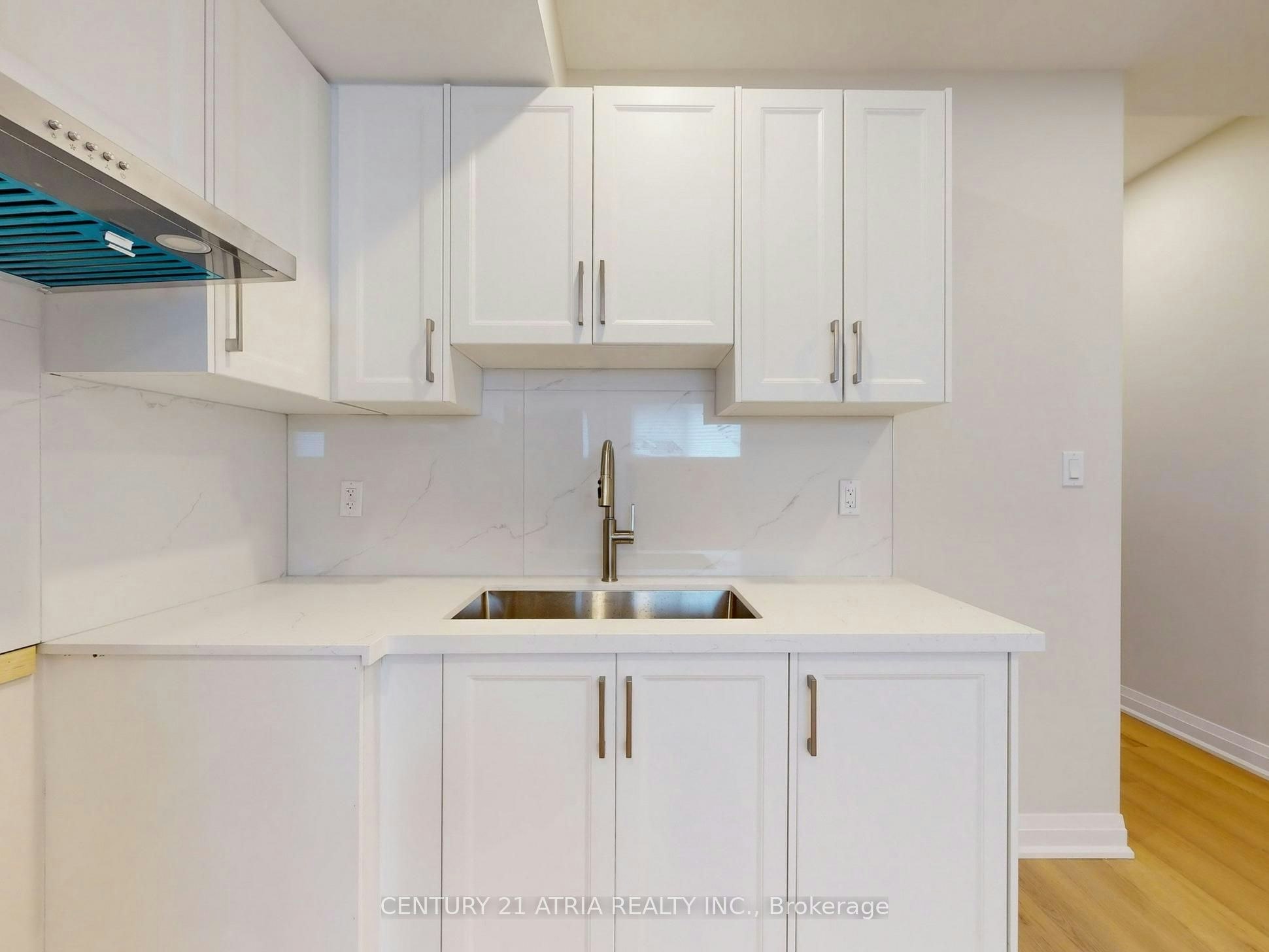 Lower-92 Lappin Avenue, Toronto, ON, M6H 1Y4 - 12