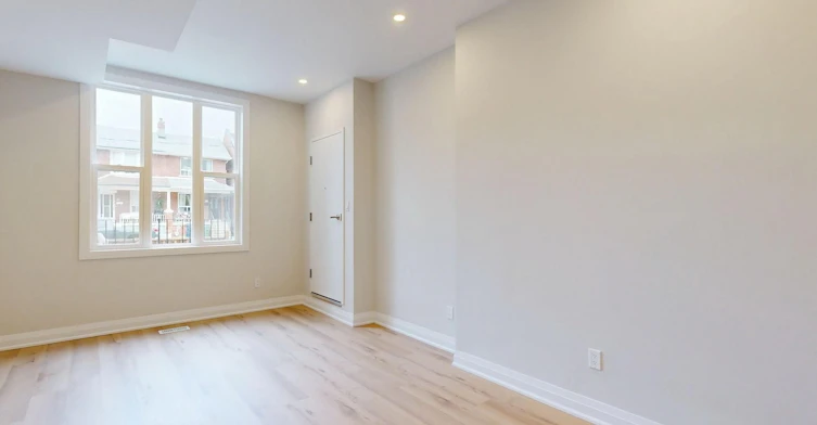 Lower-92 Lappin Avenue, Toronto, ON, M6H 1Y4 - 6