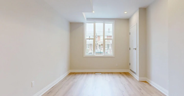 Lower-92 Lappin Avenue, Toronto, ON, M6H 1Y4 - 7