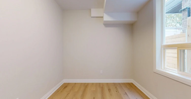 Lower-92 Lappin Avenue, Toronto, ON, M6H 1Y4 - 17