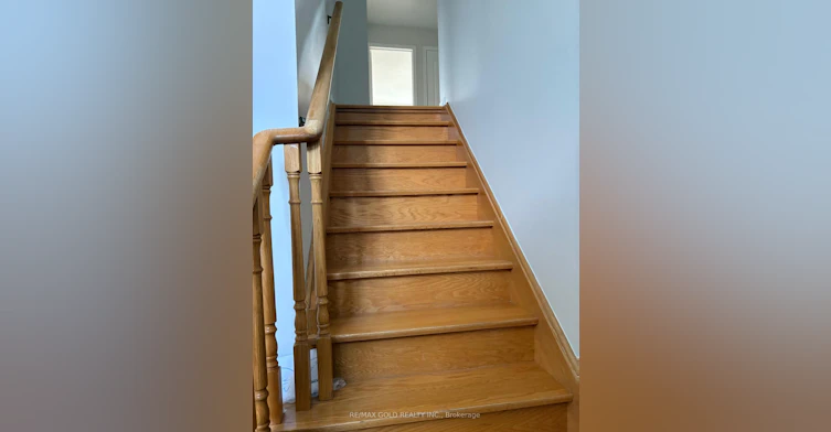 10 Irene Crescent, Brampton, ON, L7A 2V3 - 7