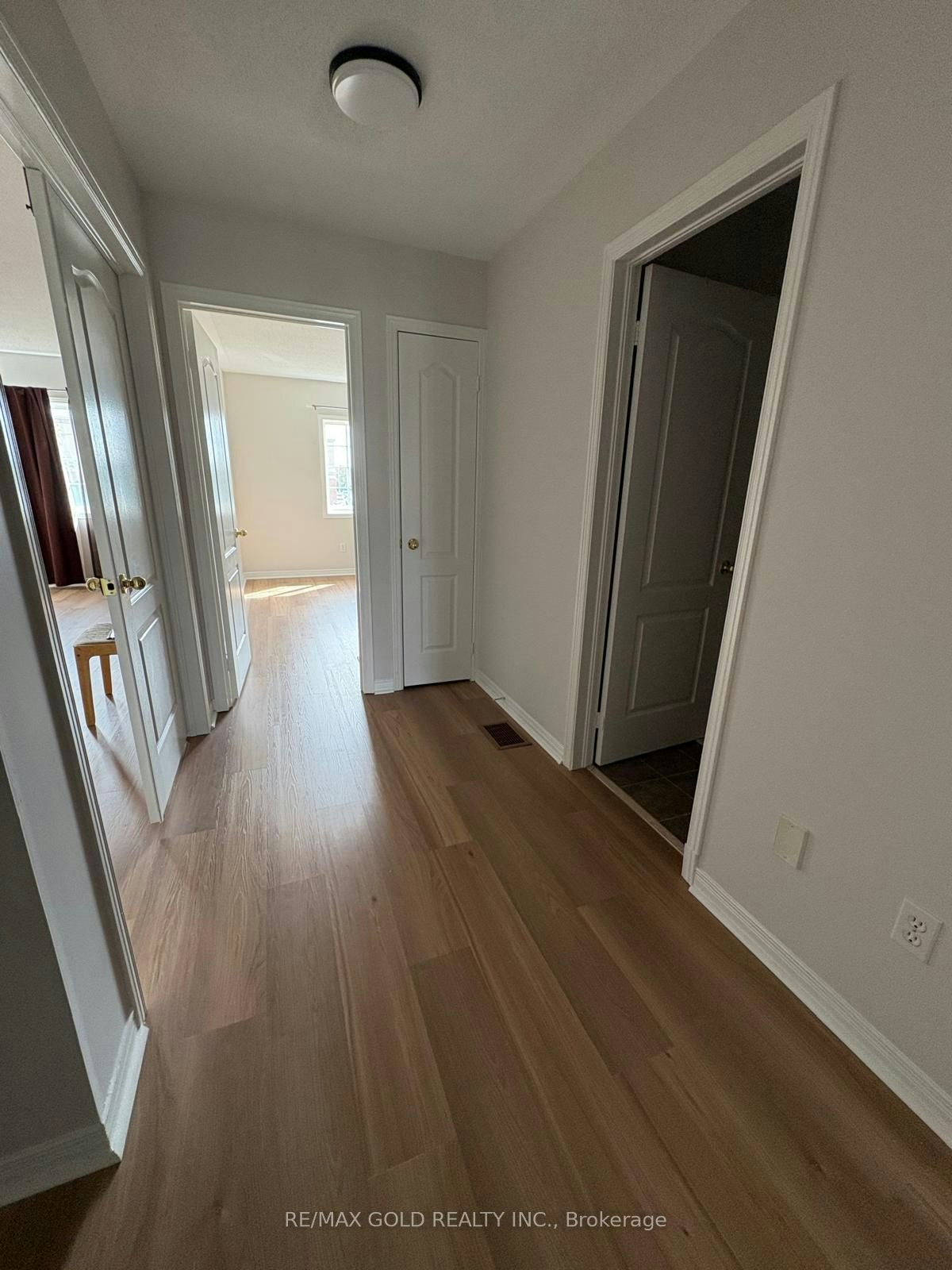 10 Irene Crescent, Brampton, ON, L7A 2V3 - 14