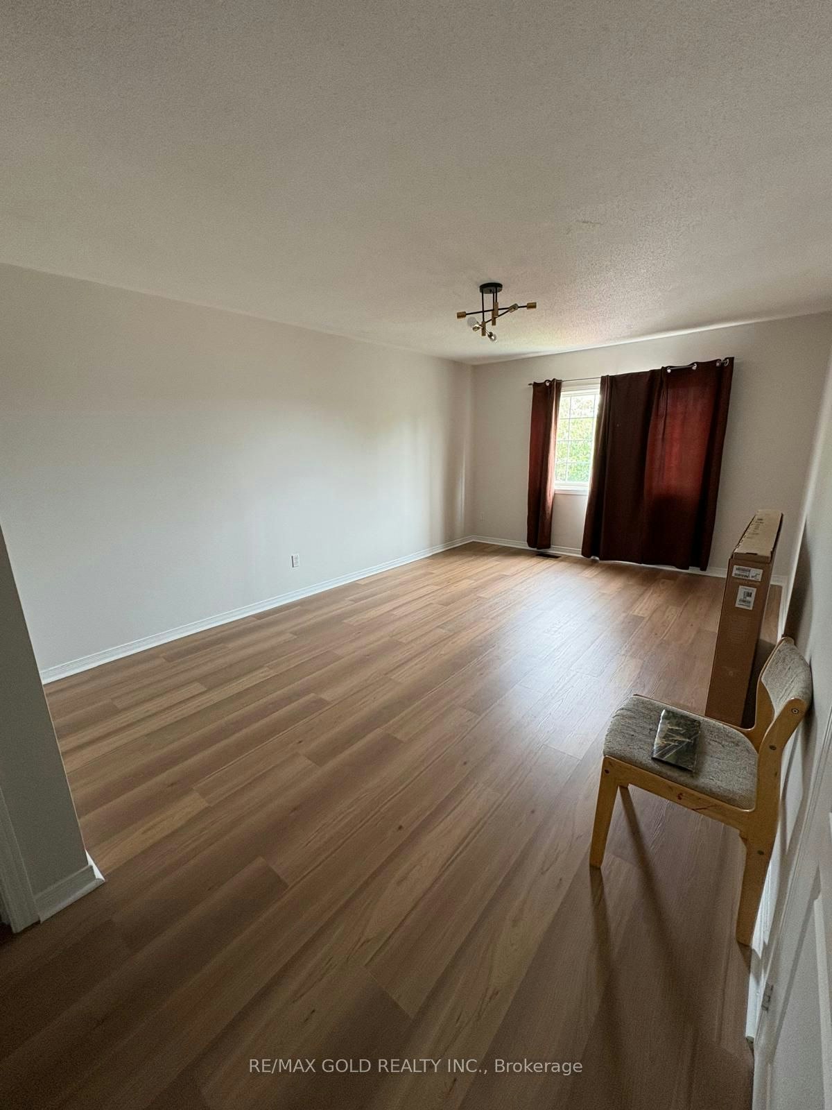 10 Irene Crescent, Brampton, ON, L7A 2V3 - 12