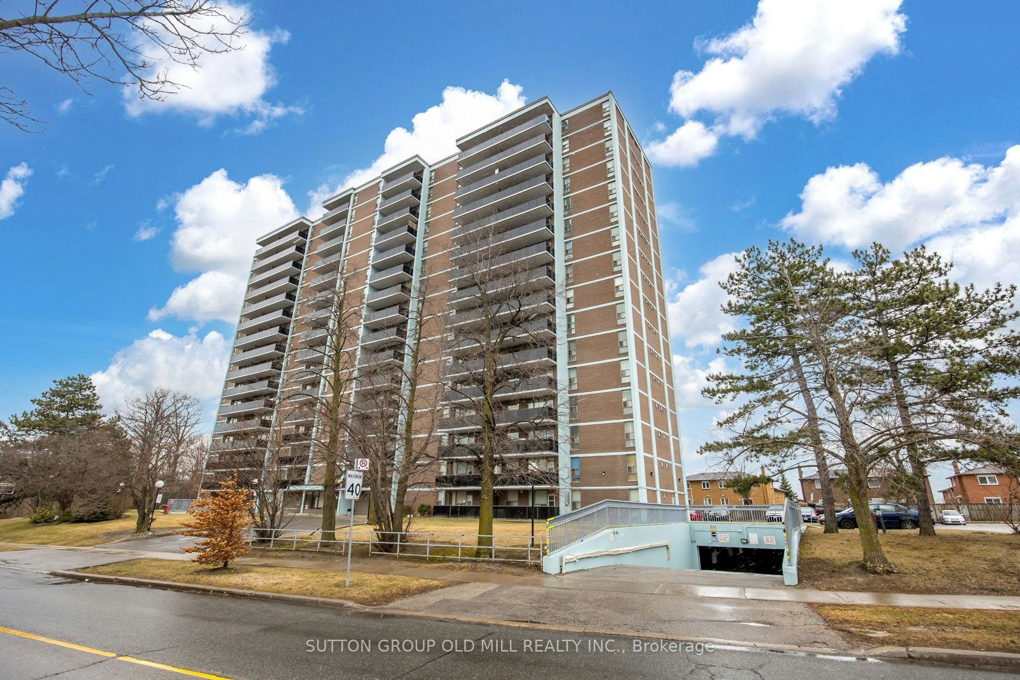 1105-235 Grandravine Drive, Toronto, ON, M3N 1J2 - 17