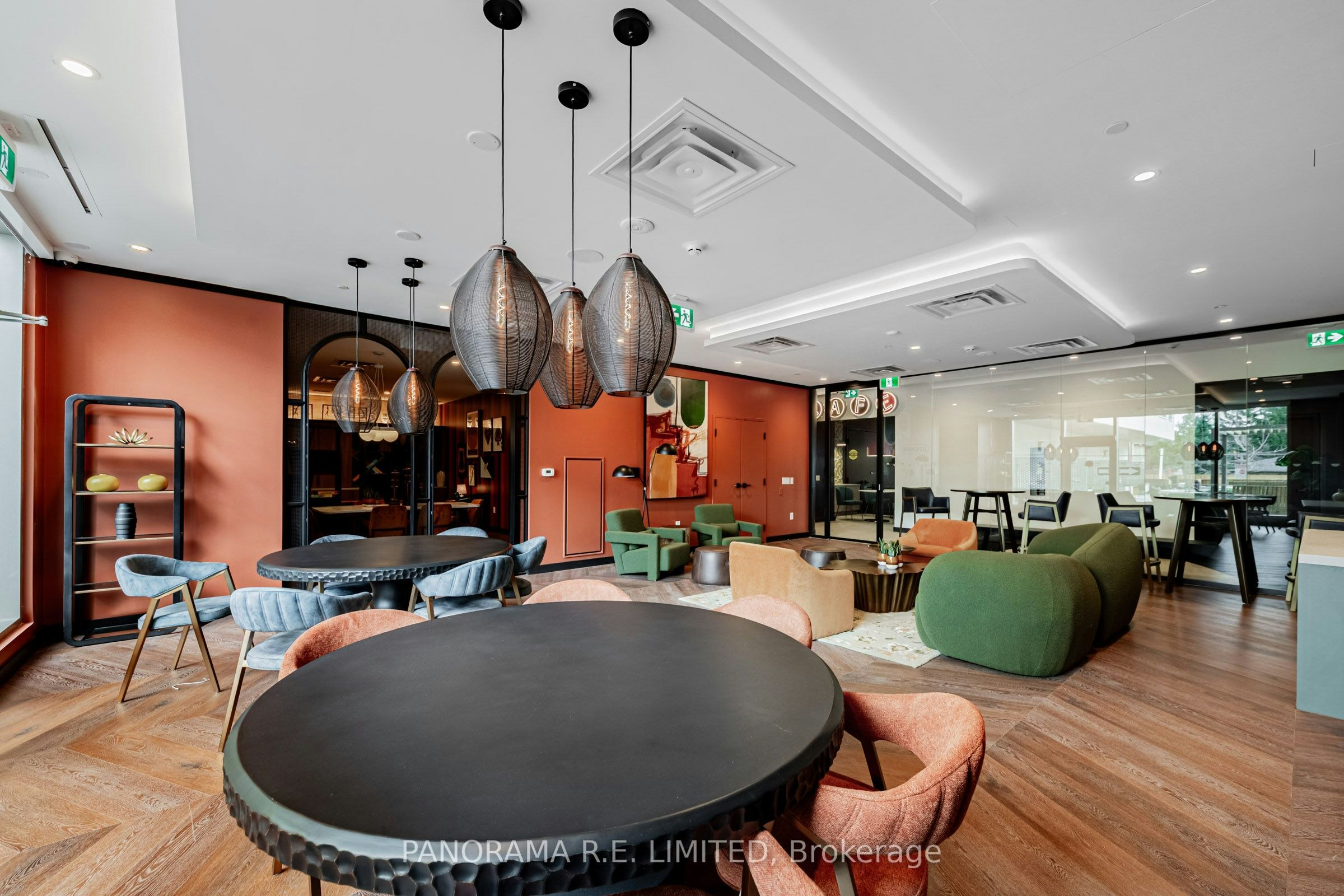 PH817-689 The Queensway N/A, Toronto, ON, M8Y 0C8 - 20