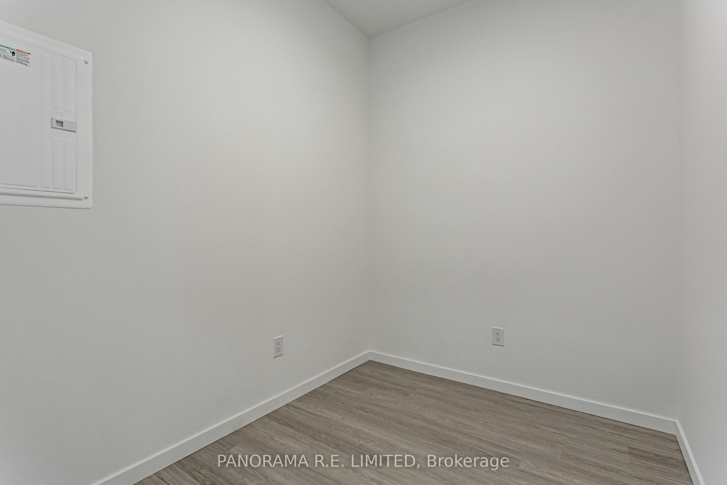 PH817-689 The Queensway N/A, Toronto, ON, M8Y 0C8 - 10
