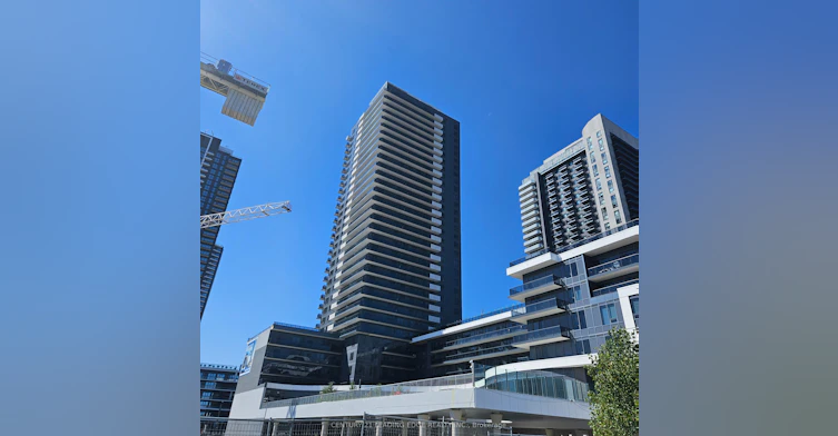 1502-5105 Hurontario Street, Mississauga, ON, L4Z 0C9
