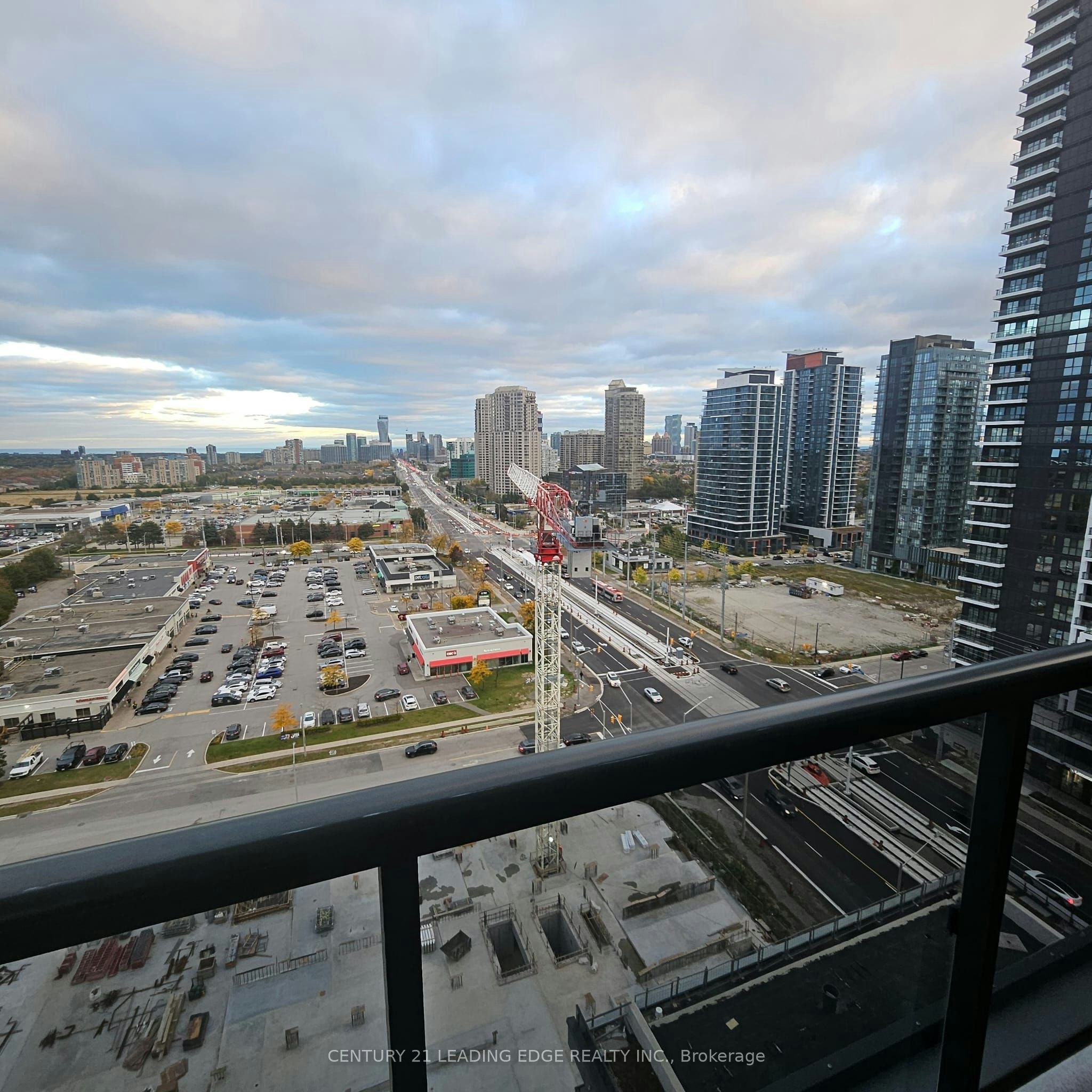 1502-5105 Hurontario Street, Mississauga, ON, L4Z 0C9 - 40