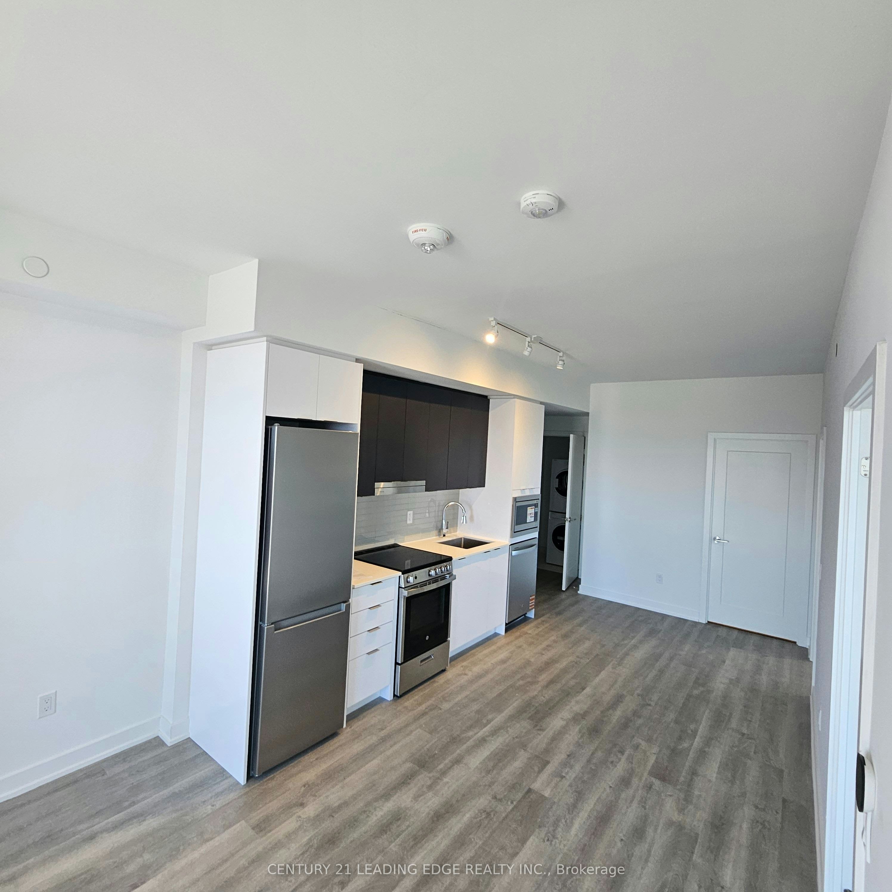 1502-5105 Hurontario Street, Mississauga, ON, L4Z 0C9 - 5