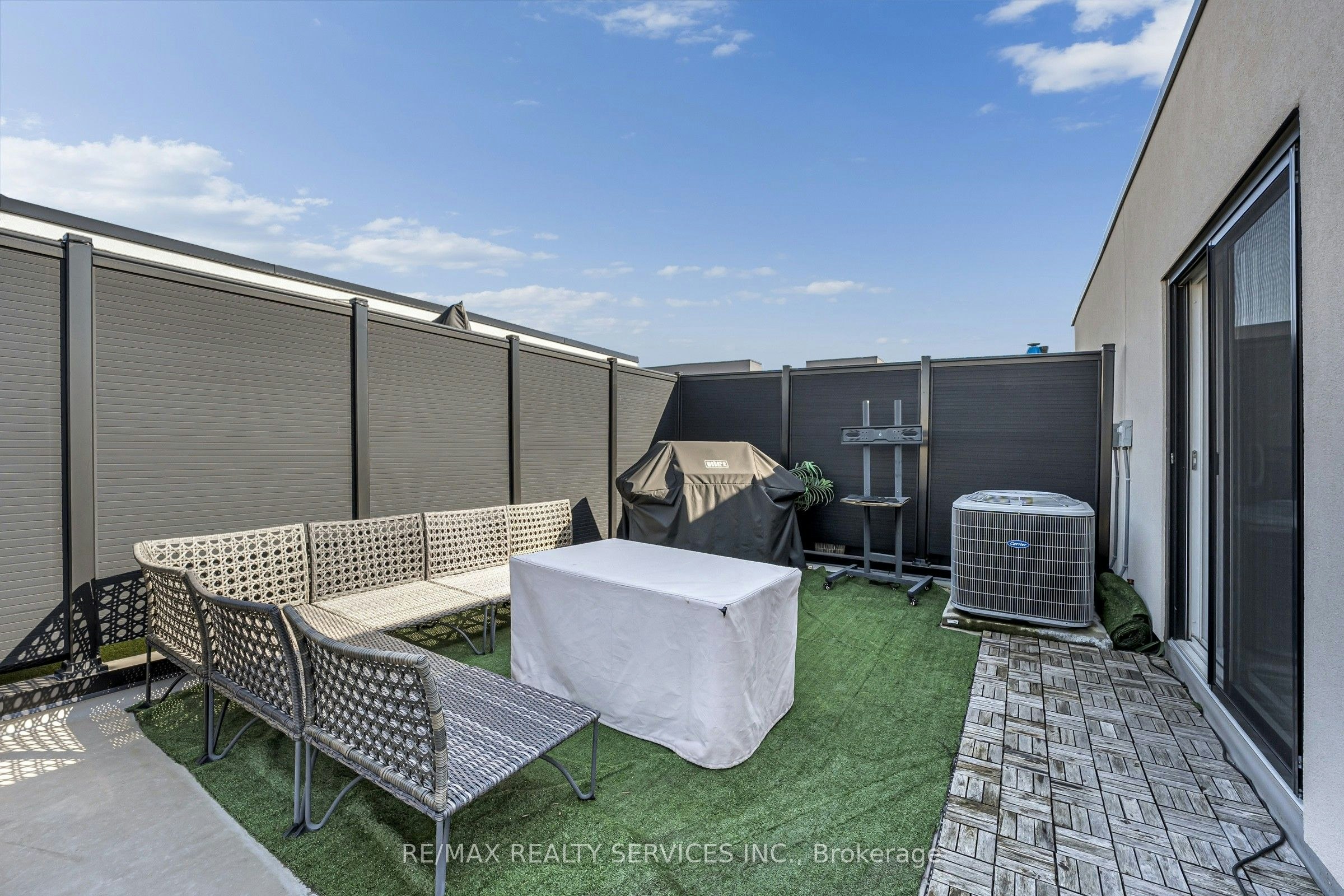 35-1121 Cooke Boulevard, Burlington, ON, L7T 0C3 - 37