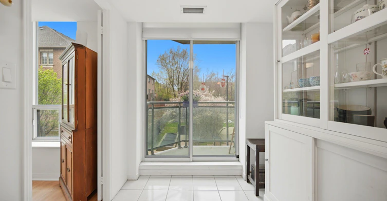 209-190 Manitoba Street, Toronto, ON, M8Y 3Y8 - 20