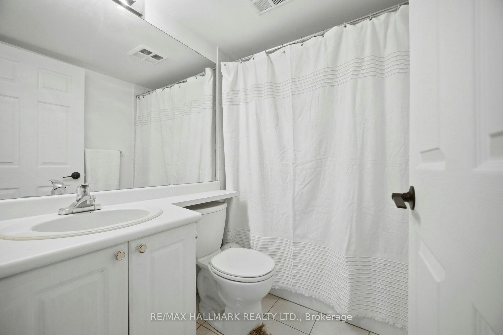 209-190 Manitoba Street, Toronto, ON, M8Y 3Y8 - 12