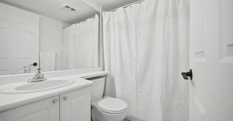 209-190 Manitoba Street, Toronto, ON, M8Y 3Y8 - 12