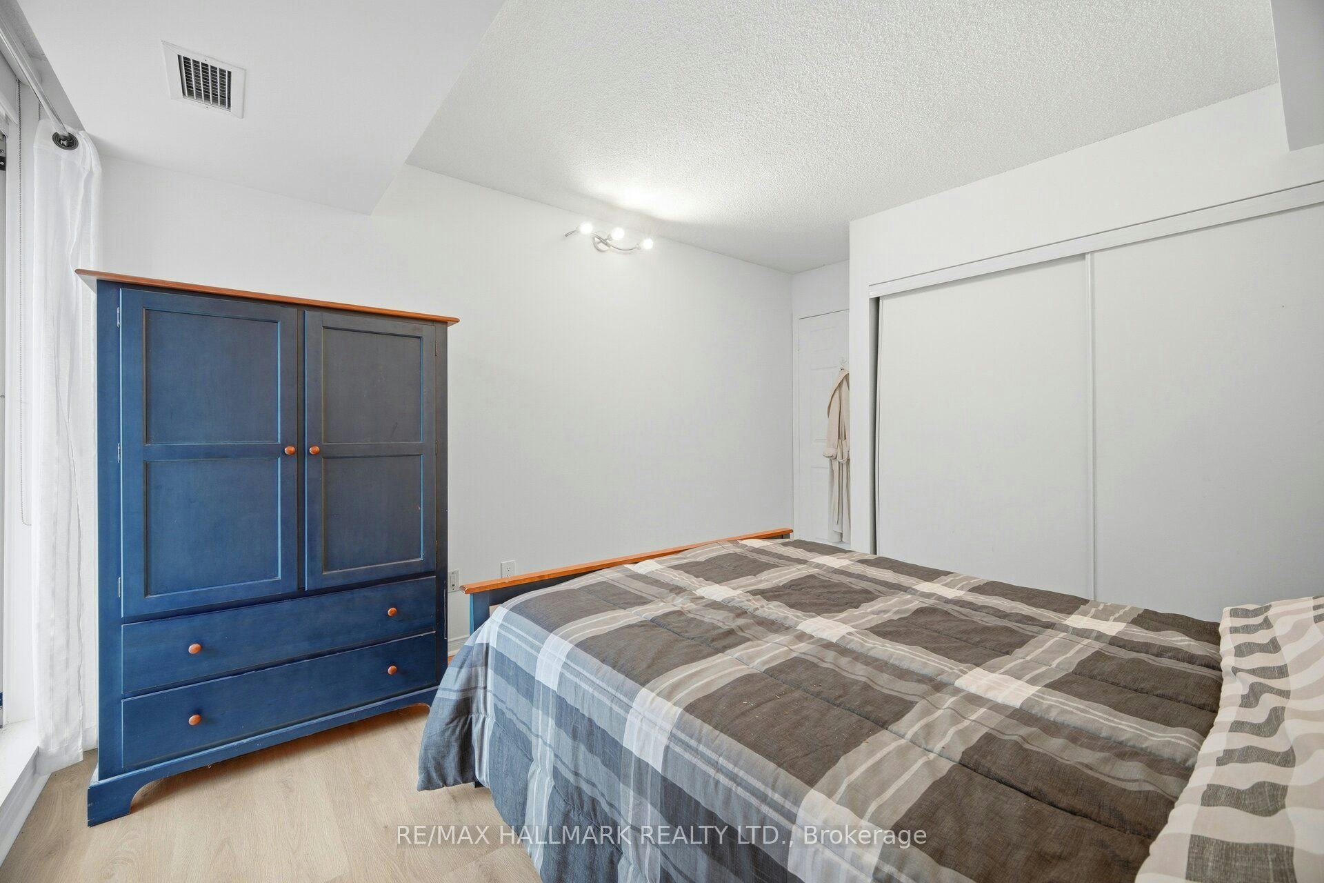 209-190 Manitoba Street, Toronto, ON, M8Y 3Y8 - 14