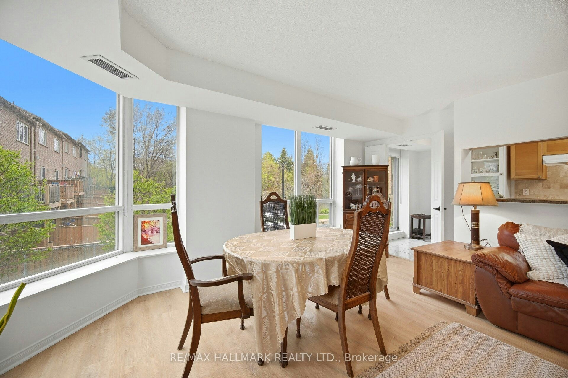 209-190 Manitoba Street, Toronto, ON, M8Y 3Y8 - 24