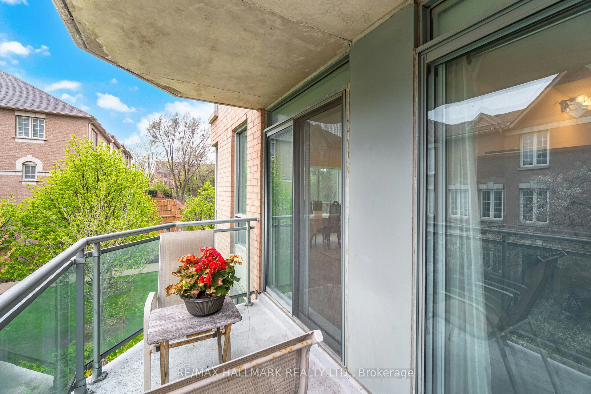 209-190 Manitoba Street, Toronto, ON, M8Y 3Y8 - 9