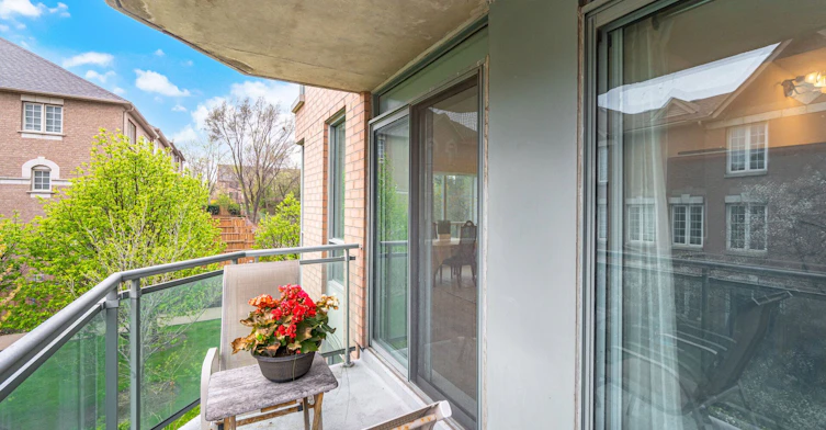 209-190 Manitoba Street, Toronto, ON, M8Y 3Y8 - 9