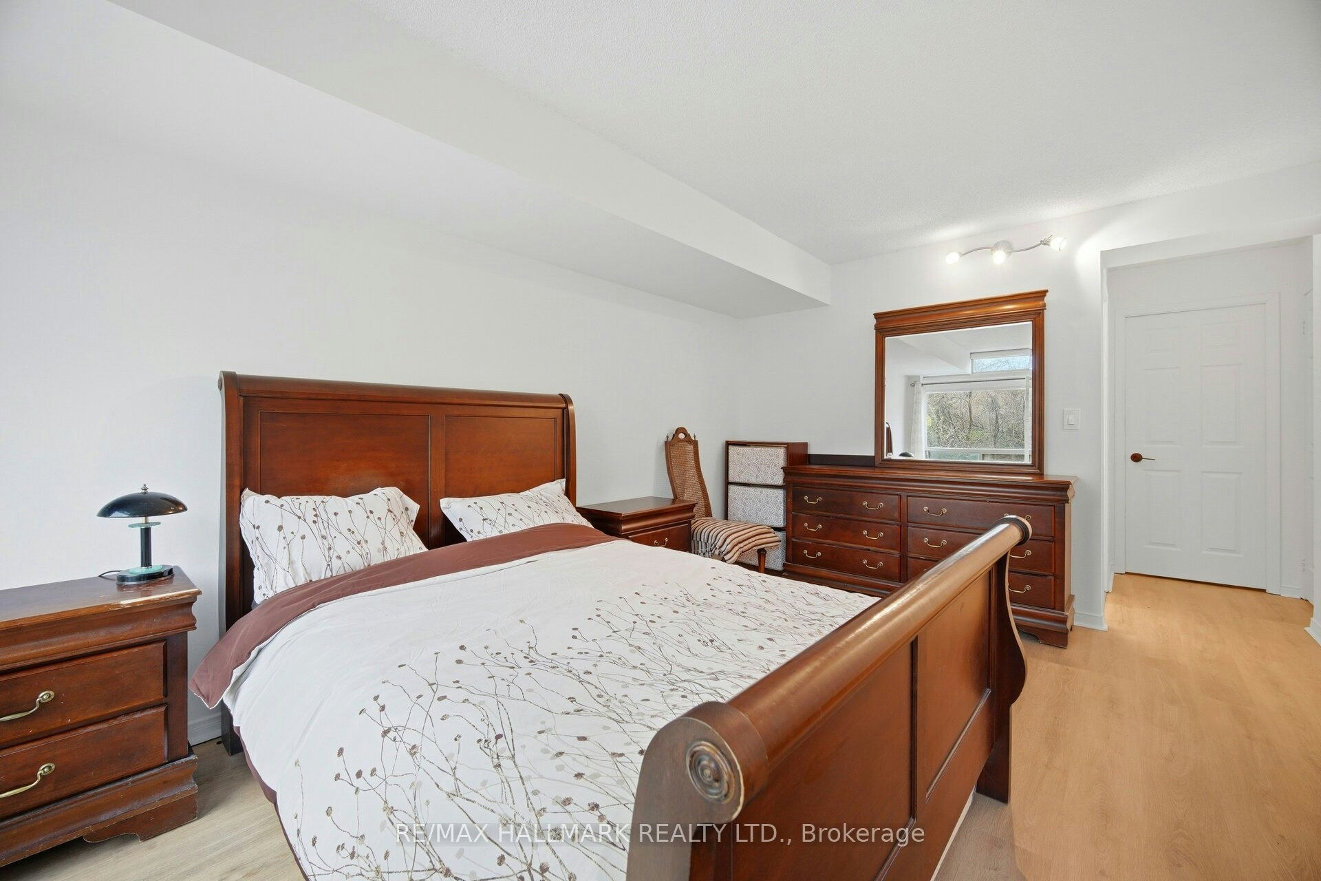 209-190 Manitoba Street, Toronto, ON, M8Y 3Y8 - 17