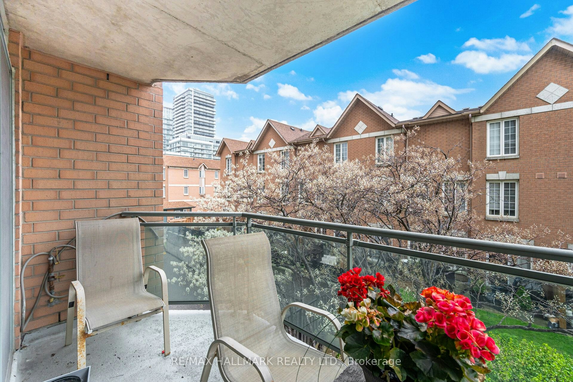 209-190 Manitoba Street, Toronto, ON, M8Y 3Y8 - 10