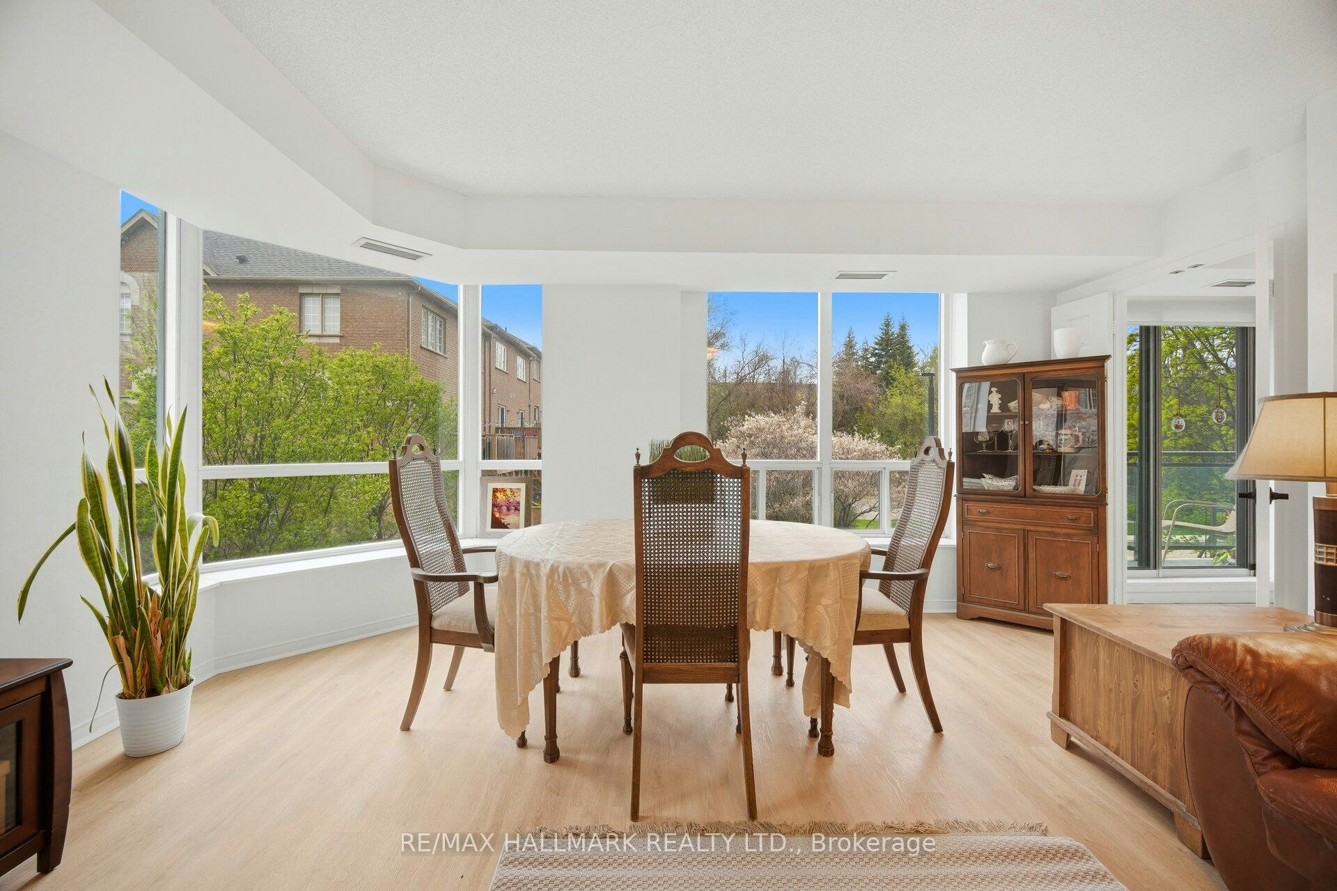 209-190 Manitoba Street, Toronto, ON, M8Y 3Y8 - 25