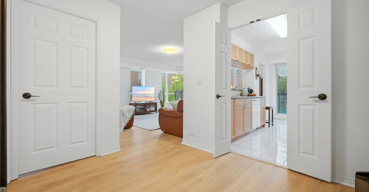 209-190 Manitoba Street, Toronto, ON, M8Y 3Y8 - 29