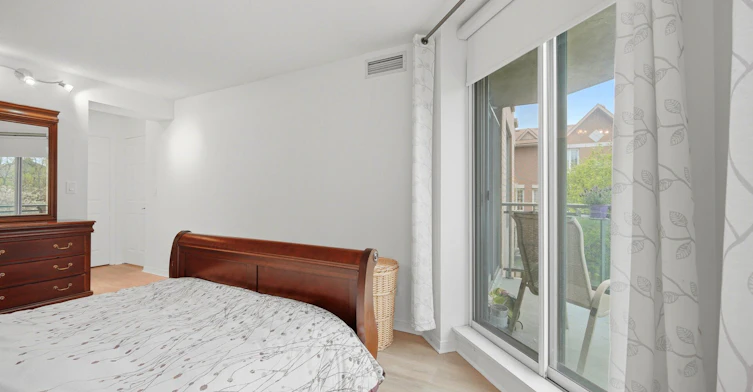 209-190 Manitoba Street, Toronto, ON, M8Y 3Y8 - 16