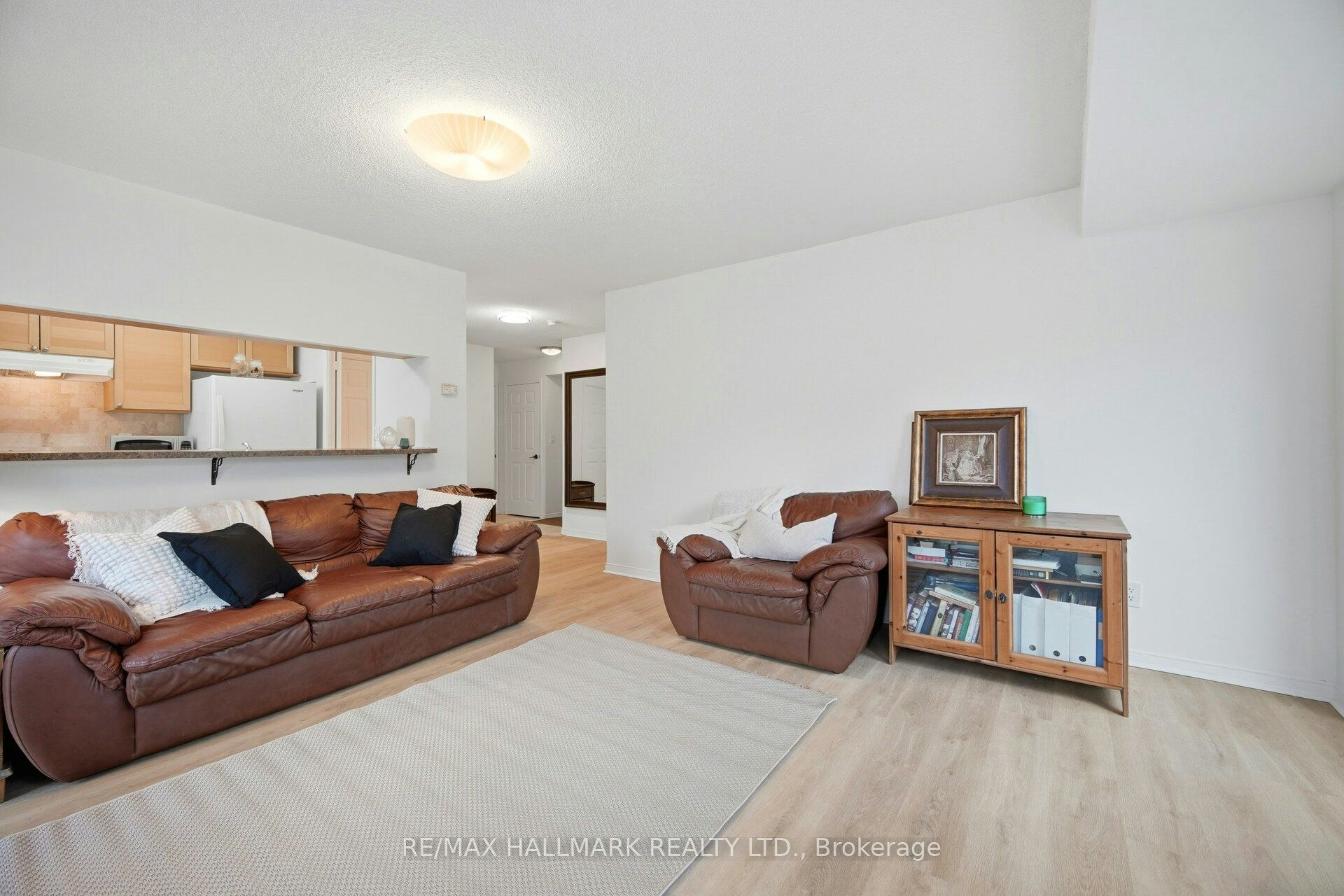 209-190 Manitoba Street, Toronto, ON, M8Y 3Y8 - 27